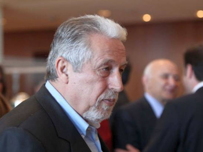 Ανοίγει η ομπρέλα